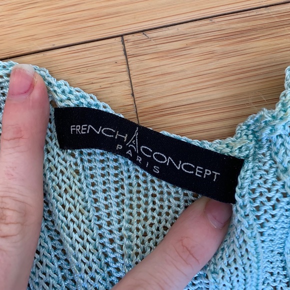 French Concept Size Small Blue Sequin Top - Picture 3 of 5